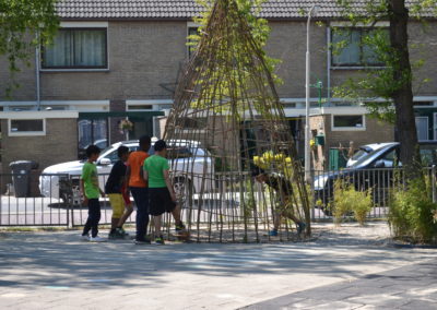 Speeltoestel schoolplein